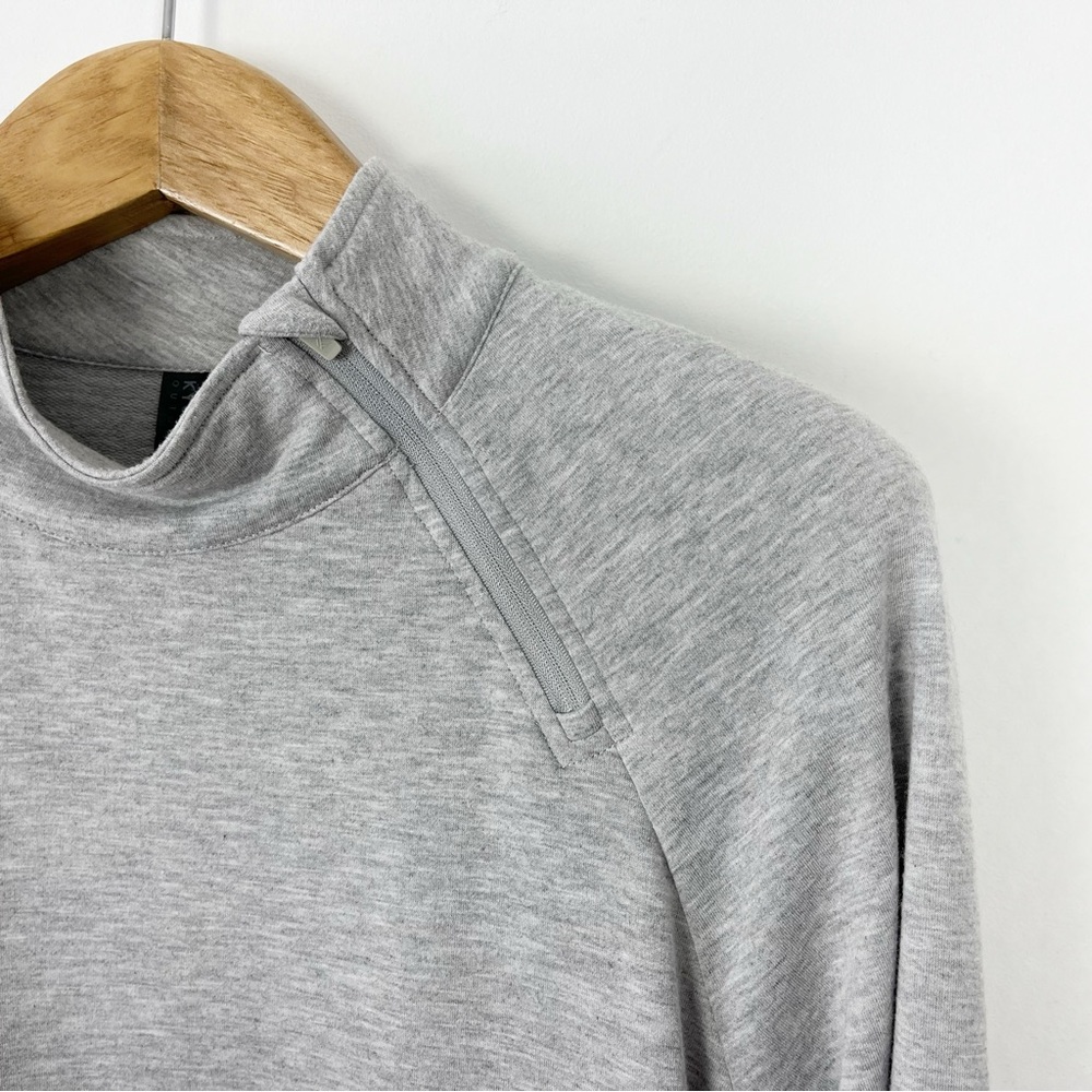 Kyodan Heather Gray Pullover Mock Neck Top